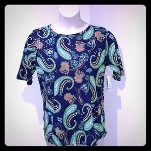 LULAROE GIGI CLASSIC TEE